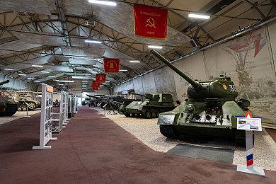 理由和任天堂一样 华硕解释XboxAlly不采用OLED原因